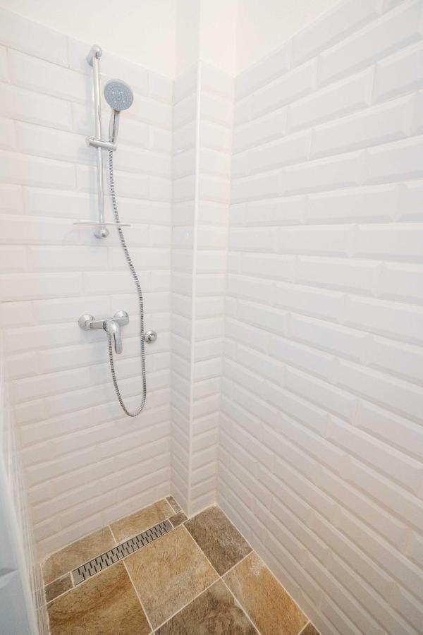 Carlone House Homestay szállás